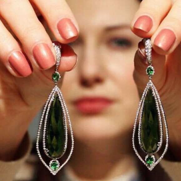 NWT LUXURY Diamond Sterling silver Earrings - Picture 3 of 5